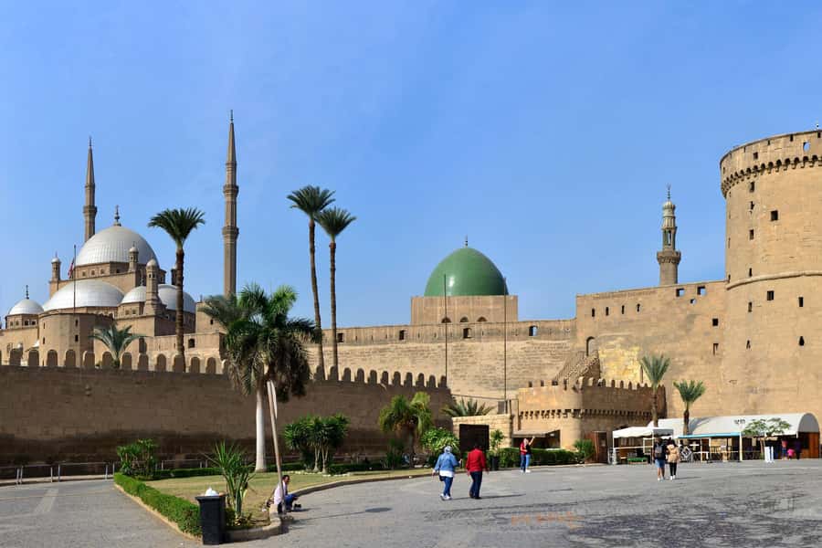 Cairo Tour To Egyptian Museum, Citadel & Khan Khalili Bazaar - Khan Khalili: one hour in old Cairo