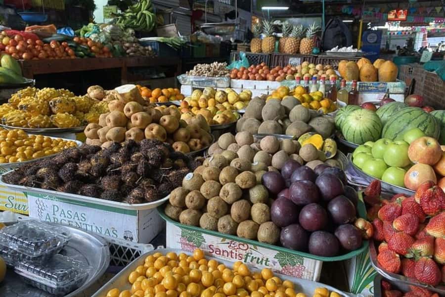Cali: Fruit Market Walking Tour with Tastings - Key points to know before you book