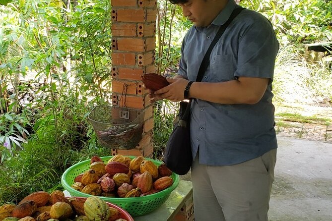 CAN THO: Floating Market & Mekong’s Legacy (About 6 Pax) - Making bánh khọt over a clay stove