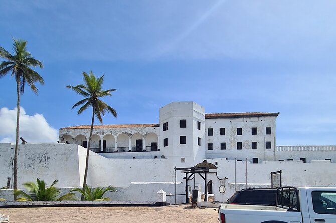 Cape Coast Tour (Slave market & river site) - Assin Manso and the last bath at the river