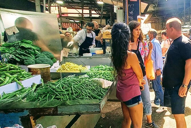 Carmel Market Tasting Tour - LocaLocal - Why guide Tal makes a difference