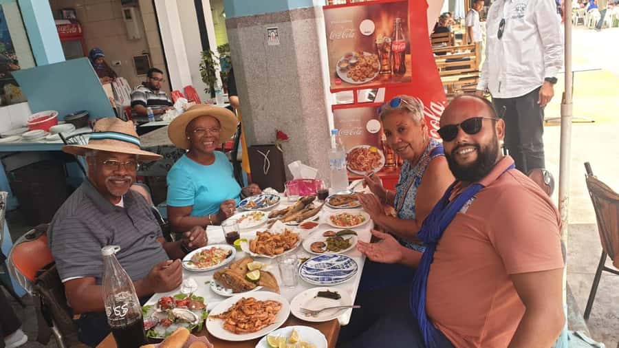 Casablanca: Central Market Food Tour with Tastings and Lunch - Seafood Lunch Cooked Near the Market