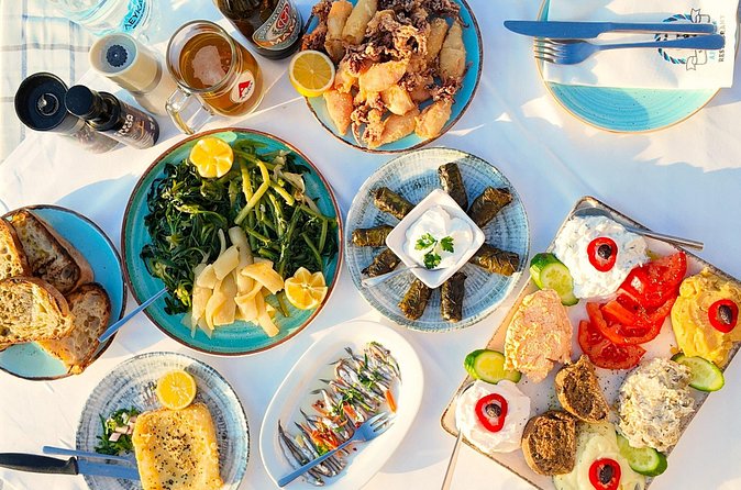 Chania: Morning Bites and Market Delights Food Tour - Who will enjoy this four-hour morning?