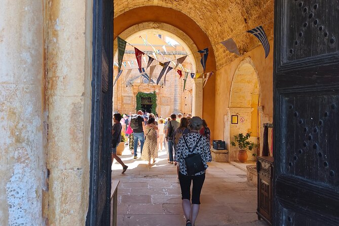Chania: Old Town, Public Market, Hill of Prophet Elias, Agia Triada - Transport, timing, and cruise-port value