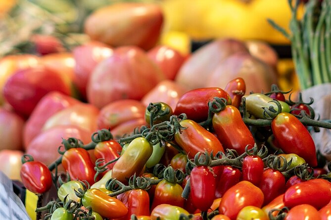 Chef Led Porto Market Tour and Portuguese Tapas Class with Wine - Is the $168.10 price fair?