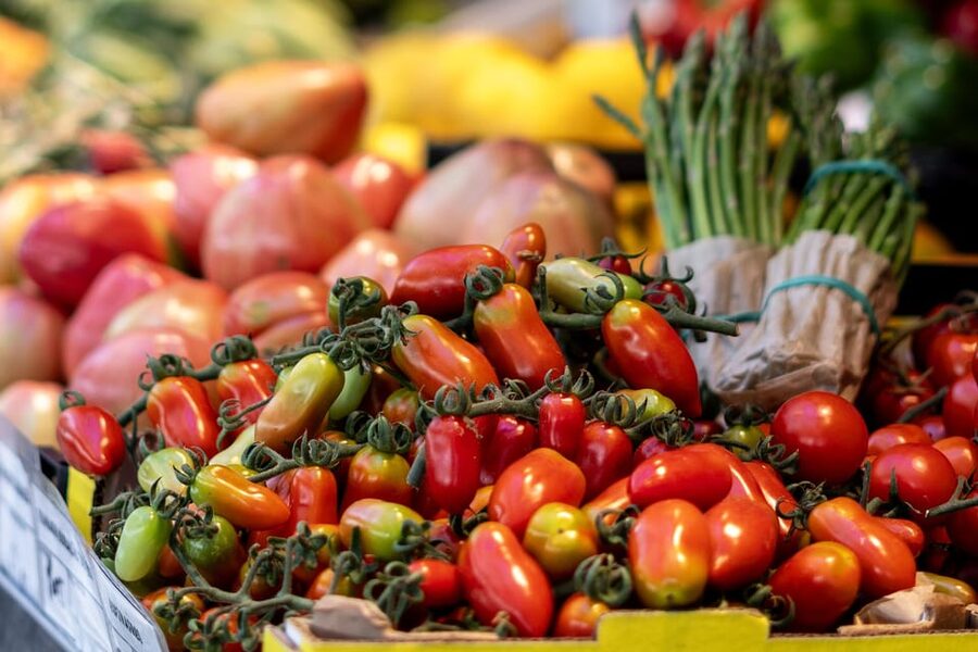 Chef Led Porto Market Tour & Portuguese Tapas Class + Wine - Coffee, Nata, and the Walk to the Kitchen
