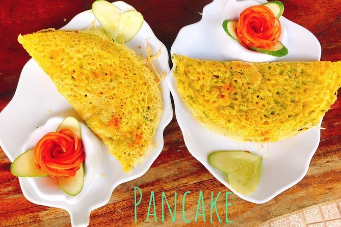 Chef Vu Cooking Class Plus Market Trip in Saigon Center (Pick up by Cyclo) - The 8 a.m. cyclo pickup through central Saigon