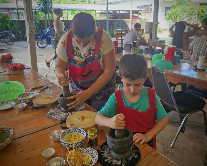 Chiang Mai: Cooking Class, Market & Thai Herbs Garden Tour - Is $31 a good price?