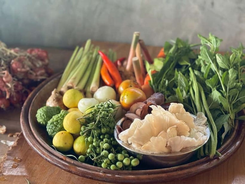 Chiang Mai: Cooking Class with Market and Pickup - Why the market visit matters