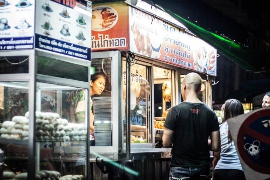 Chiang Mai: Evening Local Street Food Market Tour - Key points before you book