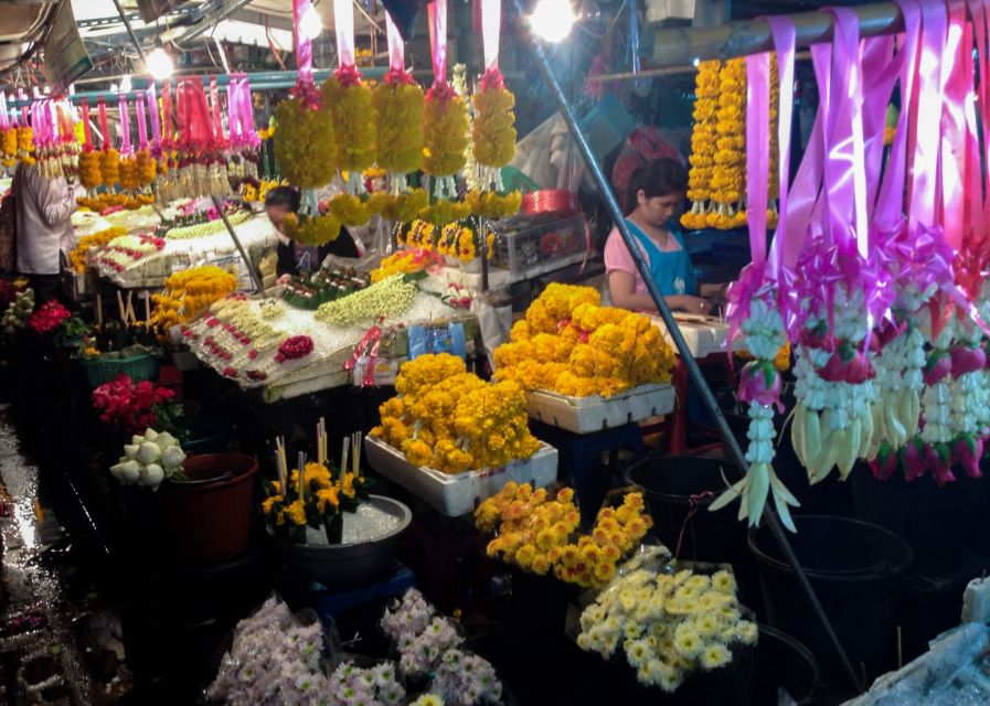 Chiang Mai: Local Food and Markets Guided Walking Tour - Thana Ocha finishes with Hakka-style noodles