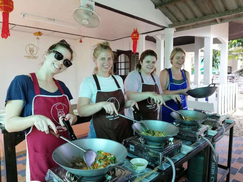 Chiang Mai: Thai Cooking and Market Tour with Lanna Smile - Six categories, with room to choose