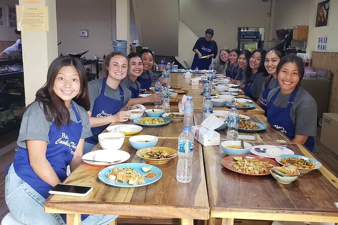 Choose 5 Dishes: Half-Day Cooking Class in Sukhumvit with Market Tour - A market start near BTS On Nut