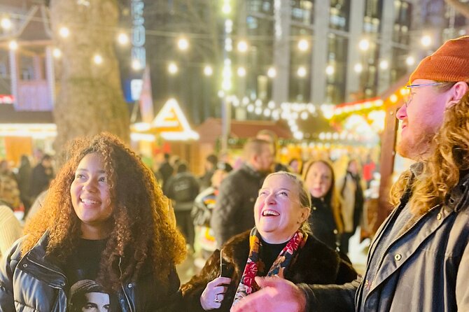 Christmas Lights and Markets Guided Walking Tour with Mulled Wine - Ending near Trafalgar Square