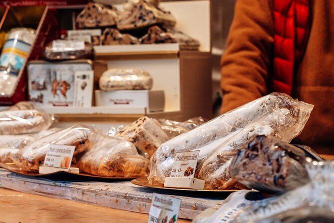Christmas Markets Food Tour in Munich - The guide can make or break the afternoon