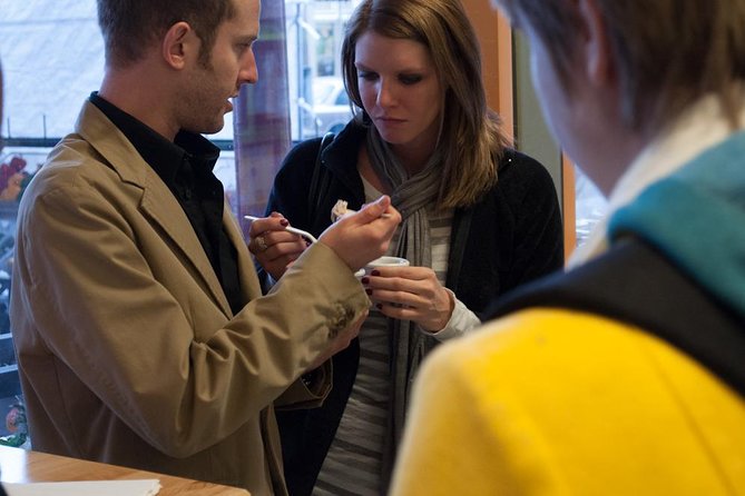 Cincinnati's Original Findlay Market Tour With Tastings - Five merchants, five different tastes