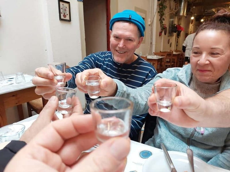 Classic Athens Food Tour with Local Drink & Market Visit - The guide can make or break the experience