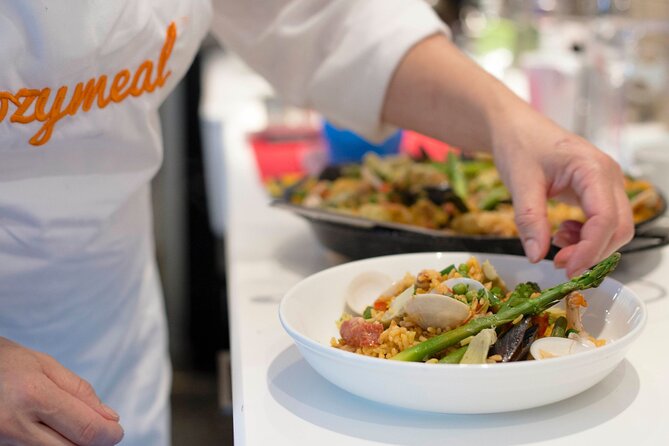 Cook Paella & Tapas + Market Tour in Barcelona (4-Course Meal) - Key points at a glance