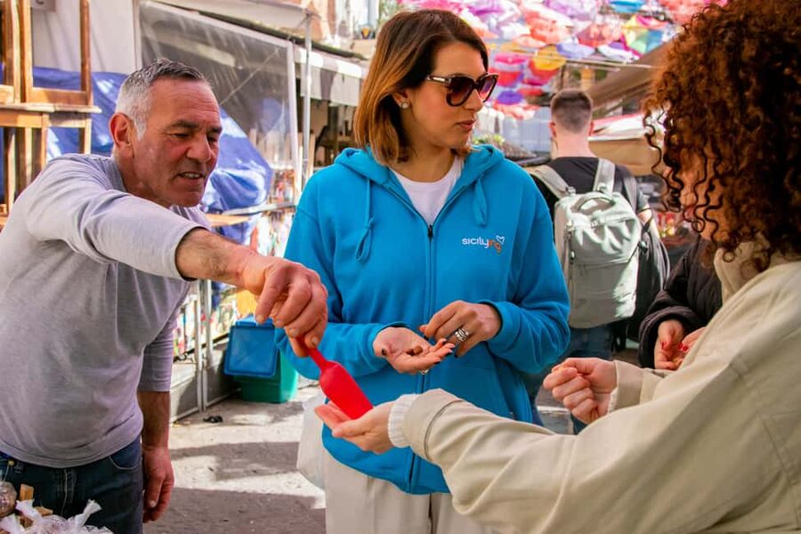 Cooking class, visit to the Catania market and light lunch - Is this Catania cooking class worth booking?