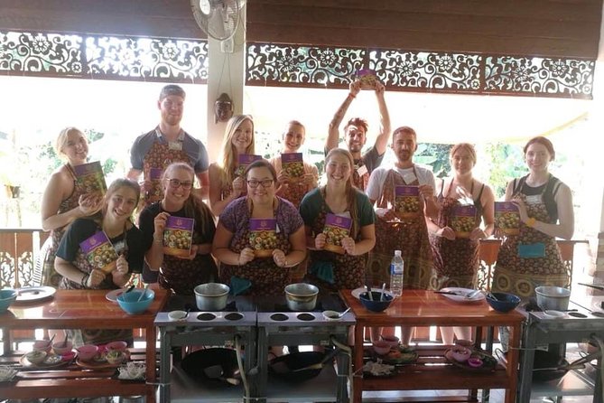 Cooking Morning Class Chiang Mai Visit Organic Garden and Market - Why This Chiang Mai Cooking Class Is Worth Your Morning