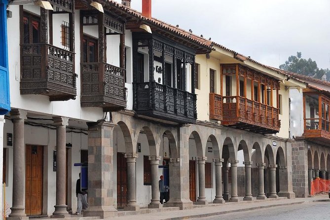 Cusco City Sightseeing, San Pedro Market, Cathedral and Qorikancha Temple - San Pedro Market brings Cusco down to earth
