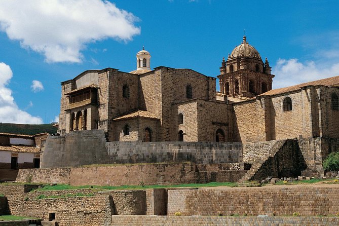 Cusco City Sightseeing, San Pedro Market, Cathedral and Qorikancha Temple - Qorikancha explains the collision of two eras