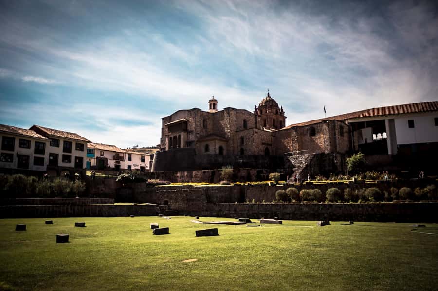 Cusco: Coricancha, Cathedral & San Pedro Market Walking Tour - San Pedro Market brings you into daily Cusco