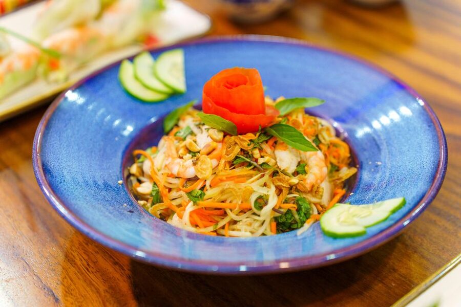 Da Nang Cooking: Market tour, farming, and cooking class - Menu 2: Pho, banh xeo, mango salad, and fresh rolls