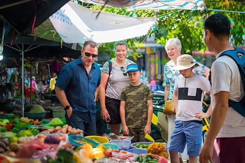 Da Nang/Hoi An: Market Tour, Basket Boat Ride, Cooking Class - Crossing to Cam Thanh by road