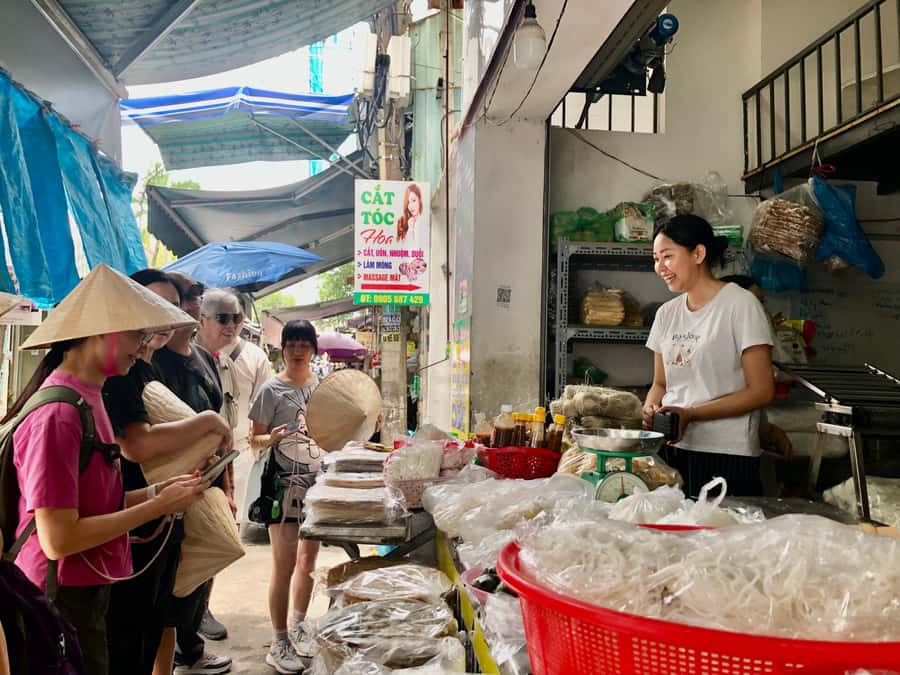 Da Nang: Making 5 Vietnamese dishes with Local Market Trip - Starting at 85 Pham Quang Anh in Son Tra