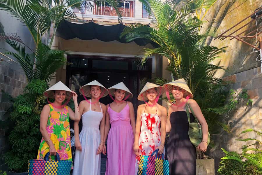 Da Nang: Making 5 Vietnamese dishes with Local Market Trip - Timing, group size, and planning tips
