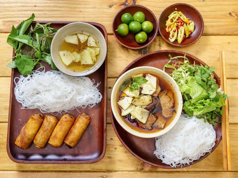 Dalat: Home Cooking Class with Central Market Tour - What the meal adds to the experience