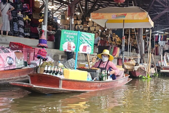 Damnoen Saduak Famous Floating Market and Mea Klong Railway Tour - A short stop at the coconut sugar farm