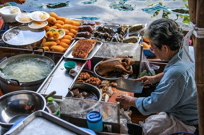 Damnoen Saduak Floating Market & Maeklong Railway Market Tour From Bangkok - Who will enjoy this market combination most
