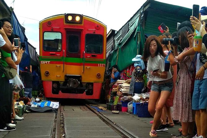 Damnoen Saduak Floating Market & Maeklong Train Market Tour - Is $125.79 a fair price?