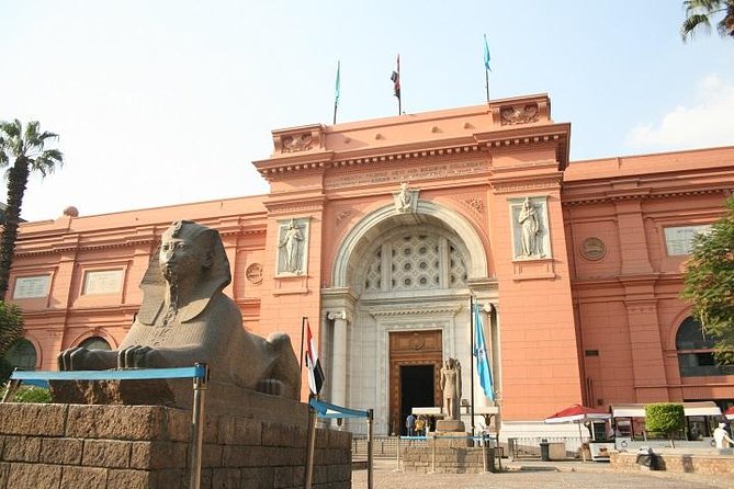 Day Tour Cairo Egyptian Museum Coptic Cairo and Khan El Khalili Bazaar from Giza - The Egyptian Museum: 90 minutes with Egypt’s greatest treasures