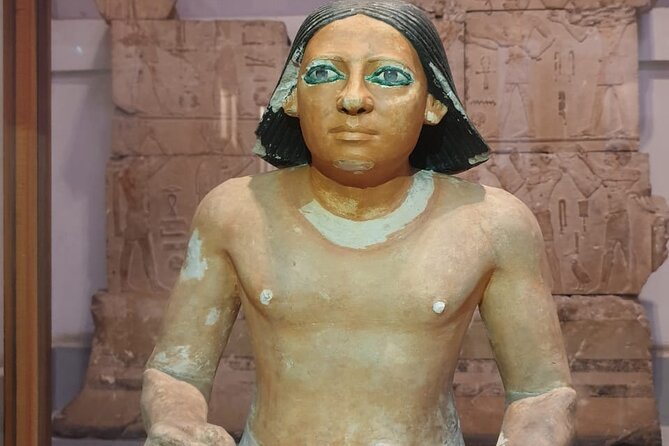 Day tour to Pyramids, Egyptian Museum and Bazaar from Cairo&Giza - Lunch is your own expense