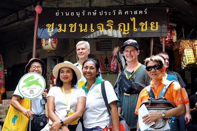 Day Trip to Bangkok Floating Market & Maeklong Railway - Who should book this tour?