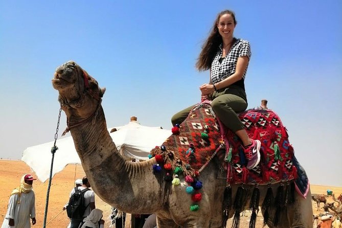 Day Trip to Giza Pyramids Old Cairo Citadel and Bazaar - Menkaure and Khafre, two different pyramid experiences