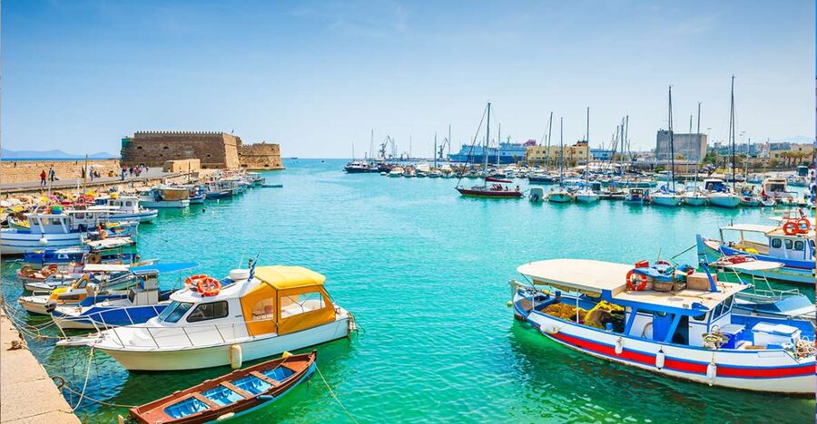 Day Trip To Heraklion City Center & Market & CretAquarium - Pateles market: local shopping, not souvenir shopping