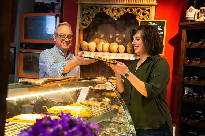 De Mercados: A Neighborhood Market and Food Tour - From jamón and cheese to Madrid drinks