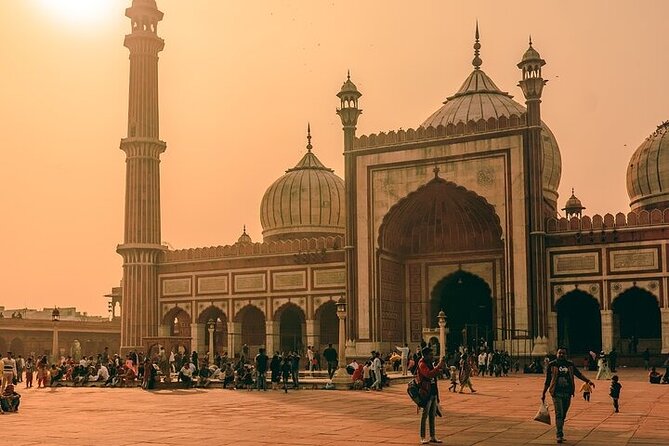 Delhi Private City Tour With Spice Market In 8 Hours - By Car - Starting in Old Delhi at Jama Masjid