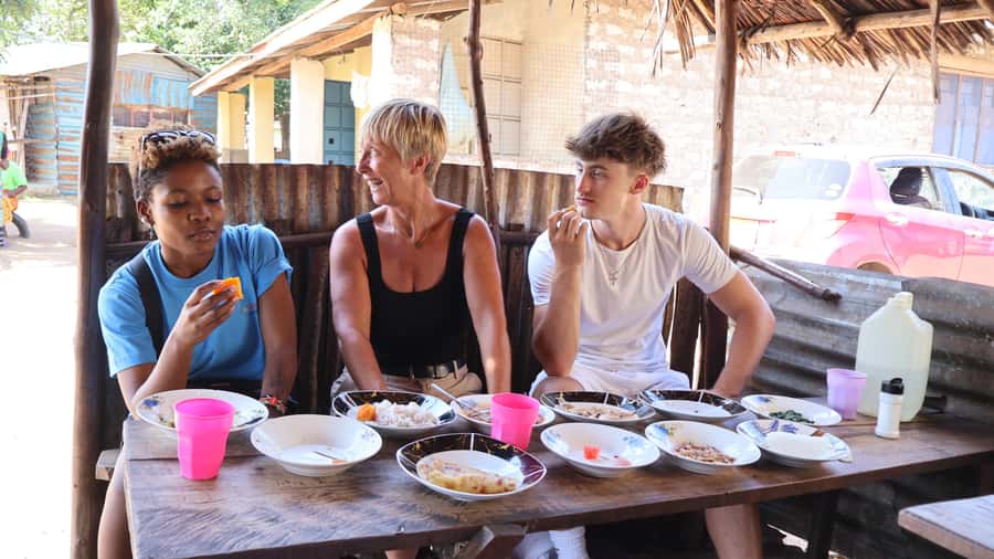 Diani: Market and Street Food Walking Tour - Meeting Tina at Tsunami Garden Cafe