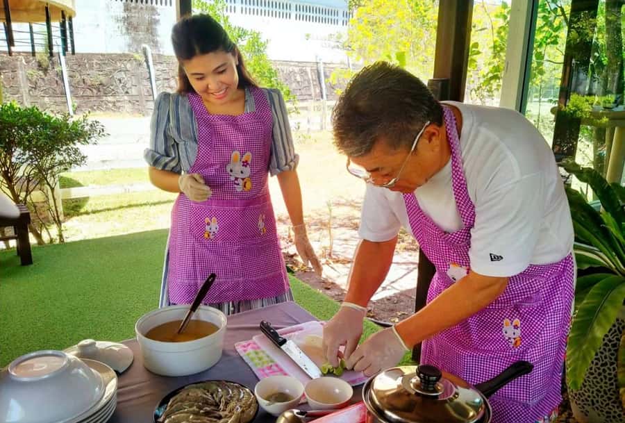 Dinner from cooking class & enjoy local night market - Key points at a glance