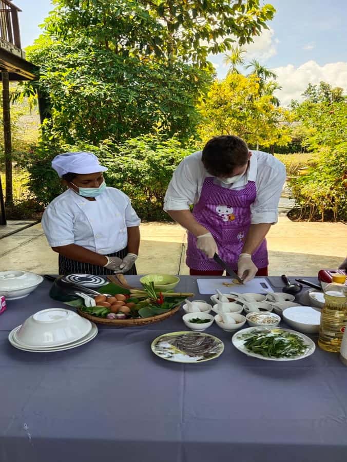 Dinner from cooking class & enjoy local night market - Four dishes that make up your dinner