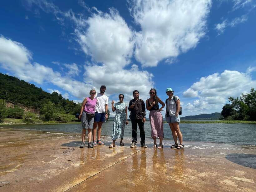 Discover kampot country side full day tour; kep crab market - A flexible guide makes a real difference