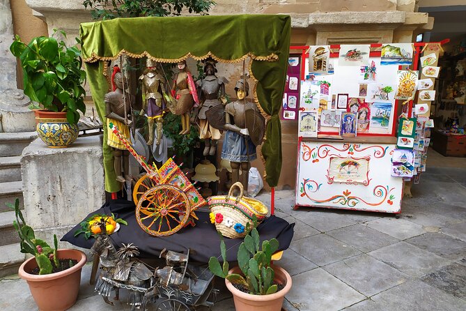 Discover Palermo in 3 hours. Art, history, markets and street food - Piazza Olivella and the Archaeological Museum