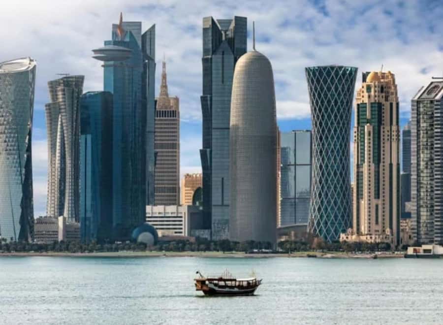 Doha: City Tour,Corniche,Souq Waqif,The Pearl,and Katara - What this four-hour Doha route does well