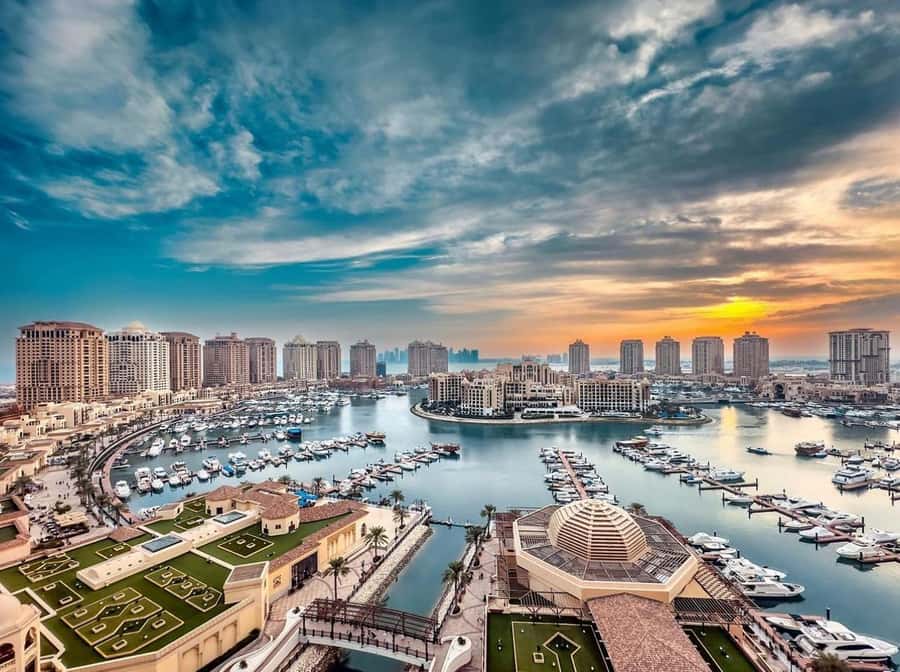 Doha: City Tour,Corniche,Souq Waqif,The Pearl,and Katara - Katara Cultural Village in 30 minutes
