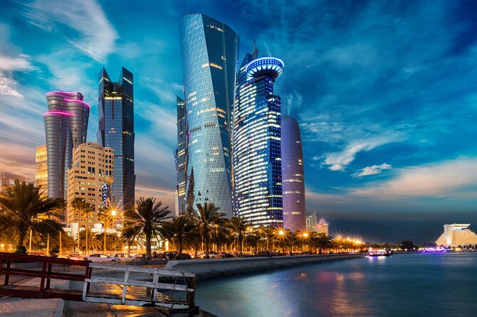 Doha City Tour: Guided Tour to Souq Waqif, Katara, Pearl Island - The National Museum of Qatar in 45 minutes